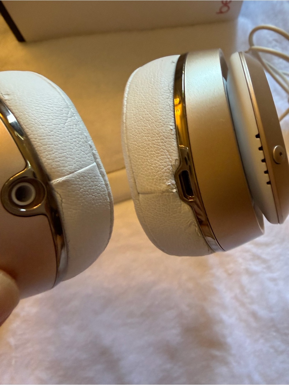 Beats by Dre beatssolo3 wireless headphones - Picture 4 of 10